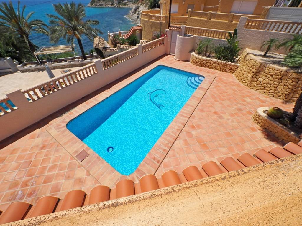 Wunderschöne Villa mit 3 Schlafzimmern, 3 Bädern, Privatpool, Meerblick und direktem Strandzugang - 17