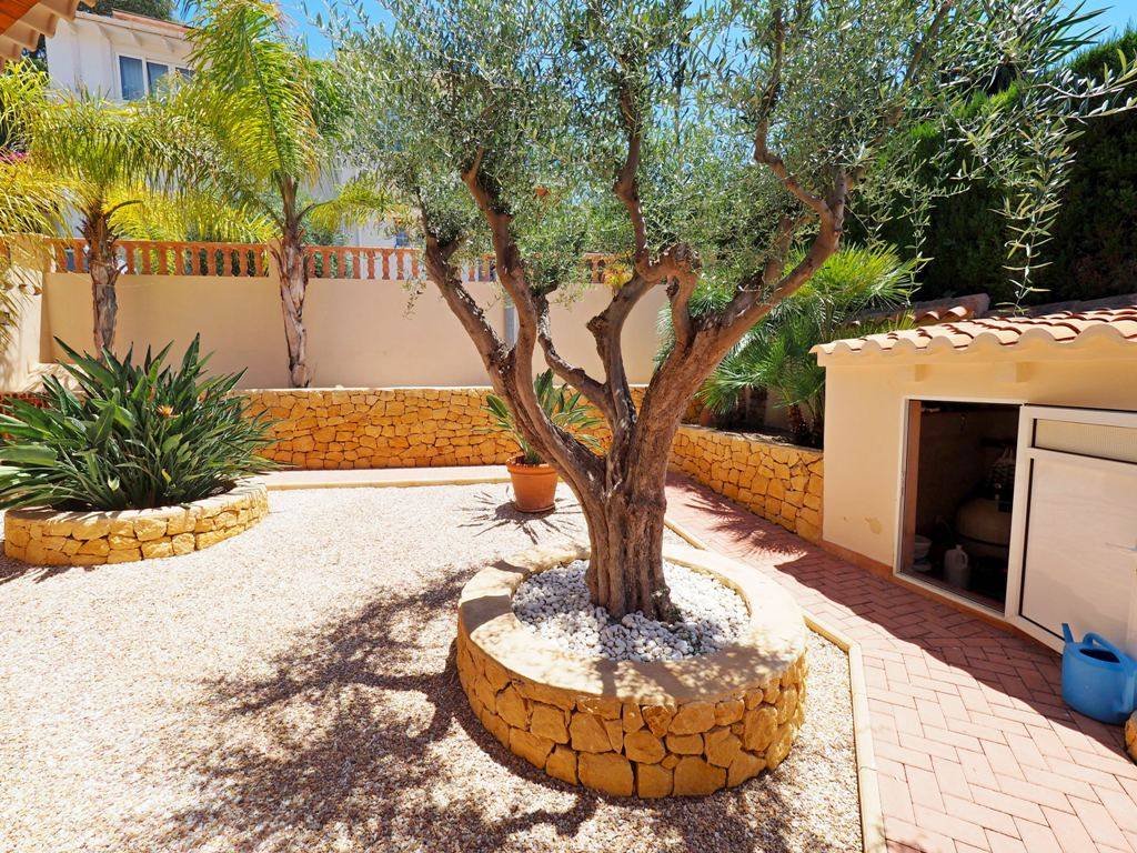 Wunderschöne Villa mit 3 Schlafzimmern, 3 Bädern, Privatpool, Meerblick und direktem Strandzugang - 4