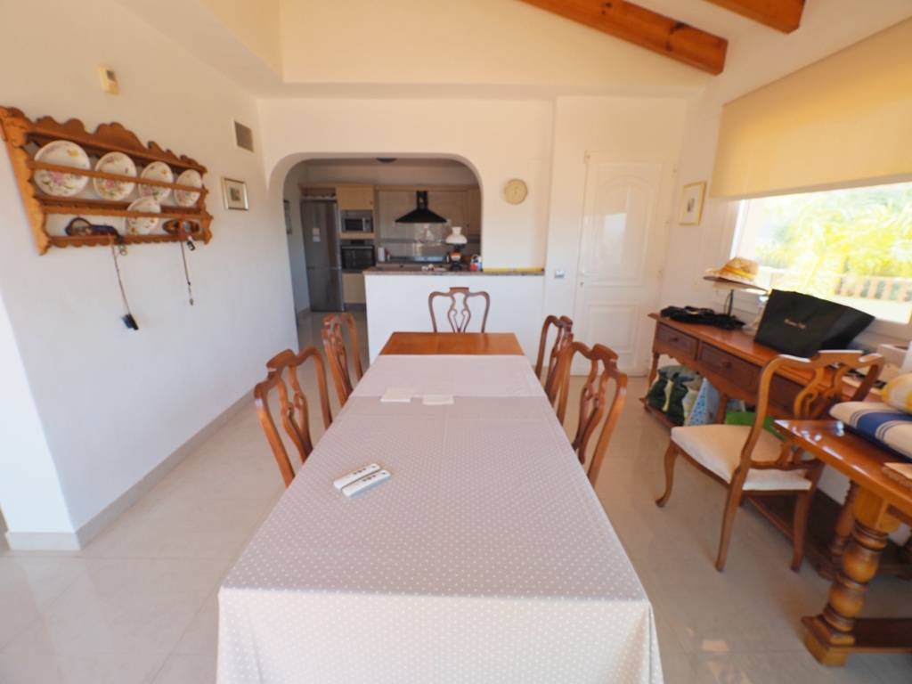 Wunderschöne Villa mit 3 Schlafzimmern, 3 Bädern, Privatpool, Meerblick und direktem Strandzugang - 19