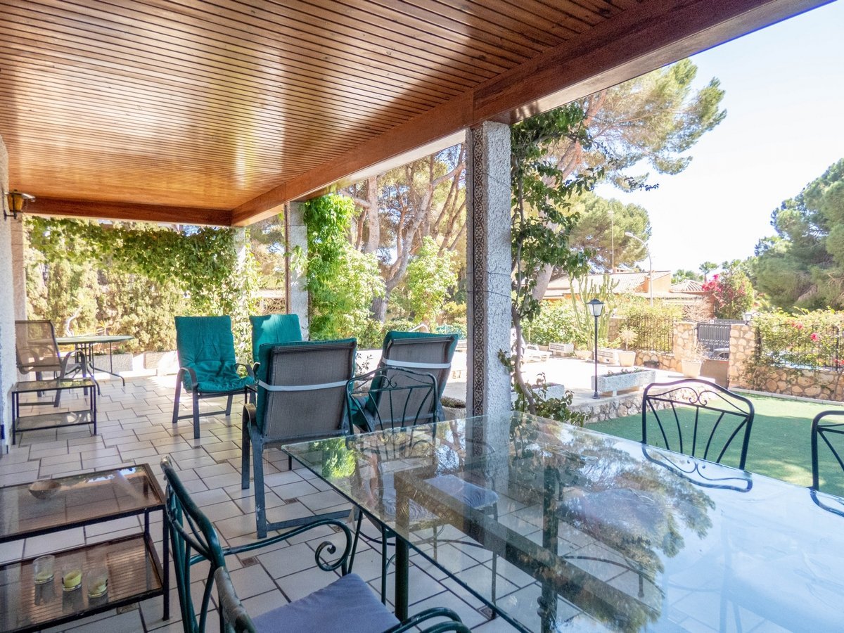 Attraktive Ebenerdige Villa mit 268 m² Wohnfläche auf 800 m² Grundstück - 25