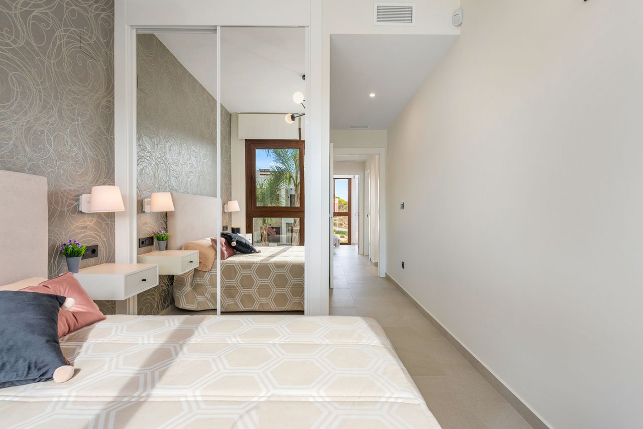 Sehr schöne Obergeschoss-Wohnungen mit 4 Schlafzimmern, 2 Badezimmern, Dachterrasse und 2 Gemeinschaftspool - 14