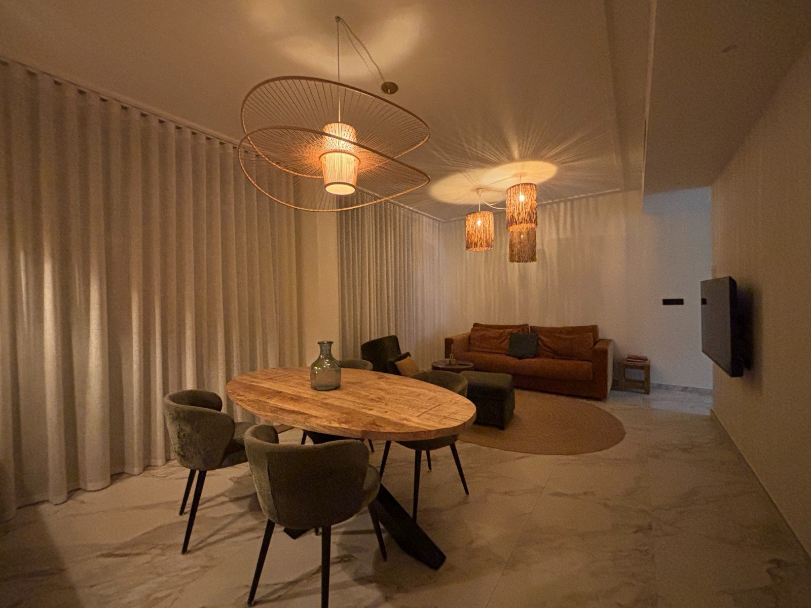 Neuwertige Penthouse-Wohnung mit 2 Schlafzimmern, 2 Bädern, Dachterrasse und Tiefgaragenstellplatz nur 700 m vom Strand - 19