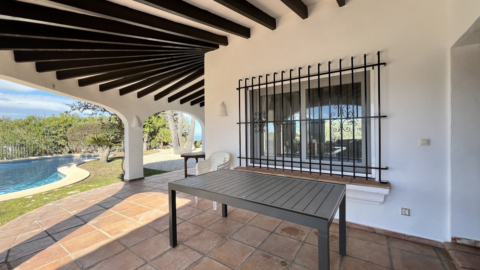 Exklusive Villa im Finca-Stil mit traumhaften Panoramablick, Pool und luxuriösem Gartenparadies am Monte Pego - 26