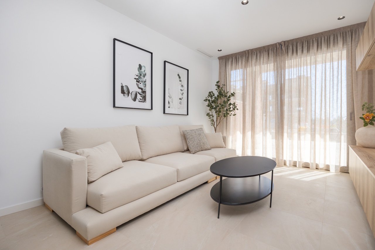Penthouse-Wohnungen mit 2 Schlafzimmern, 2 Bädern, Tiefgaragenstellplatz und Gemeinschaftspool auf dem La Serena-Golfplatz - 7