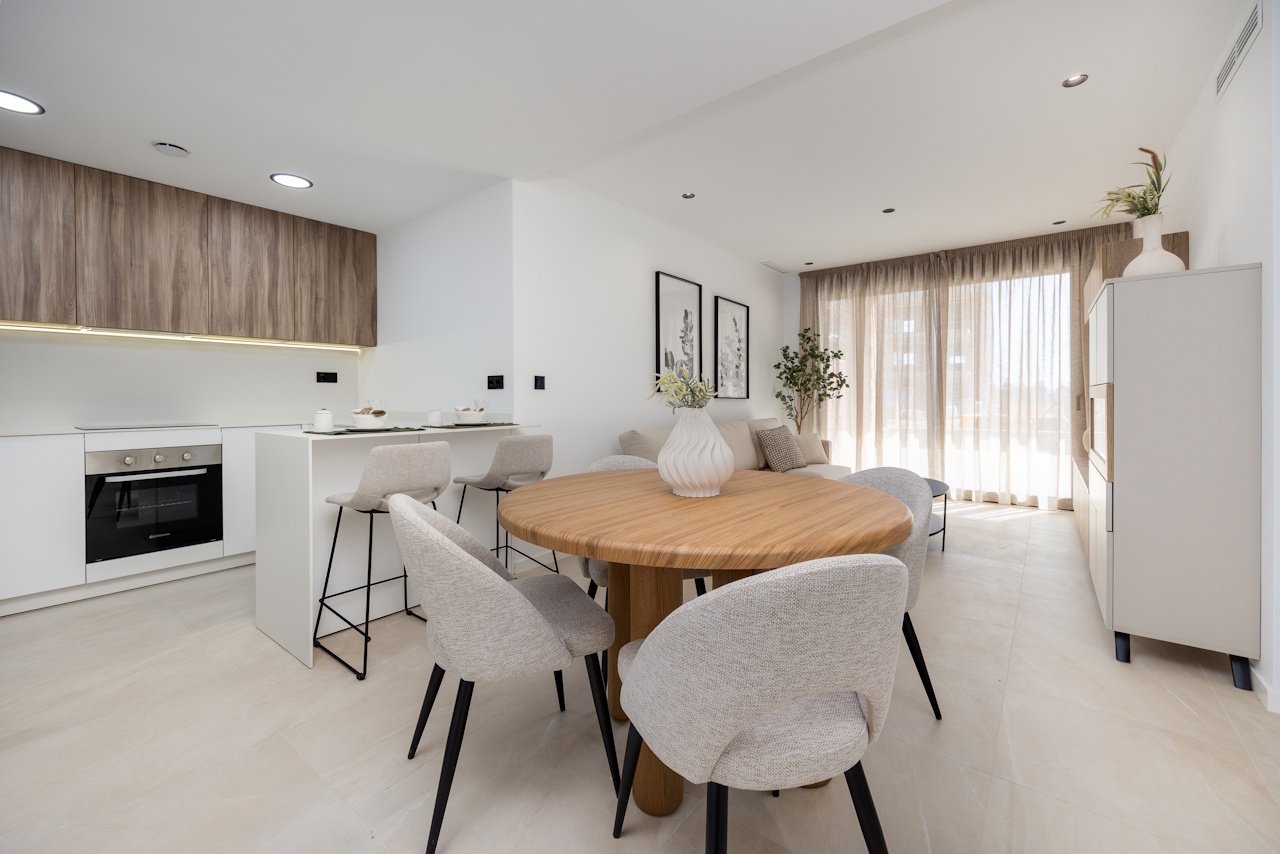 Penthouse-Wohnungen mit 2 Schlafzimmern, 2 Bädern, Tiefgaragenstellplatz und Gemeinschaftspool auf dem La Serena-Golfplatz - 8