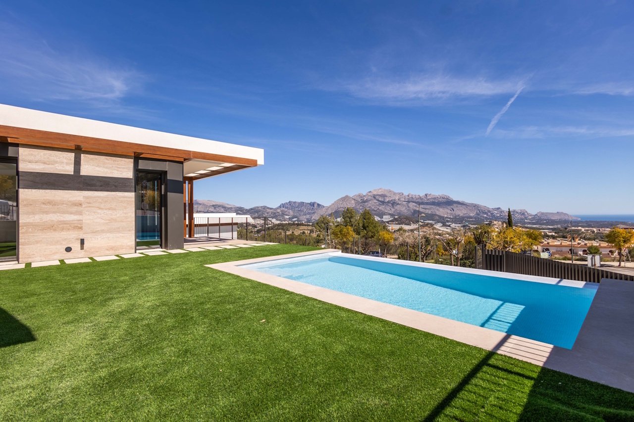 Eingeschossige Villen mit 3 Schlafzimmern, 2 Bädern, optionaler Dachterrasse, Klimaanlage, Meerblick, Kfz-Stellplatz und Privatpool - 3