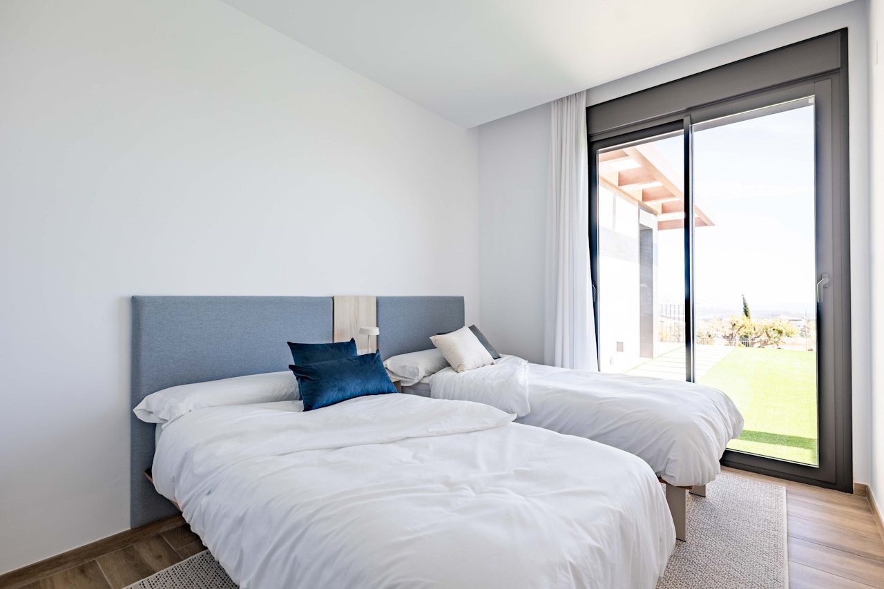 Eingeschossige Villen mit 3 Schlafzimmern, 2 Bädern, optionaler Dachterrasse, Klimaanlage, Meerblick, Kfz-Stellplatz und Privatpool - 22