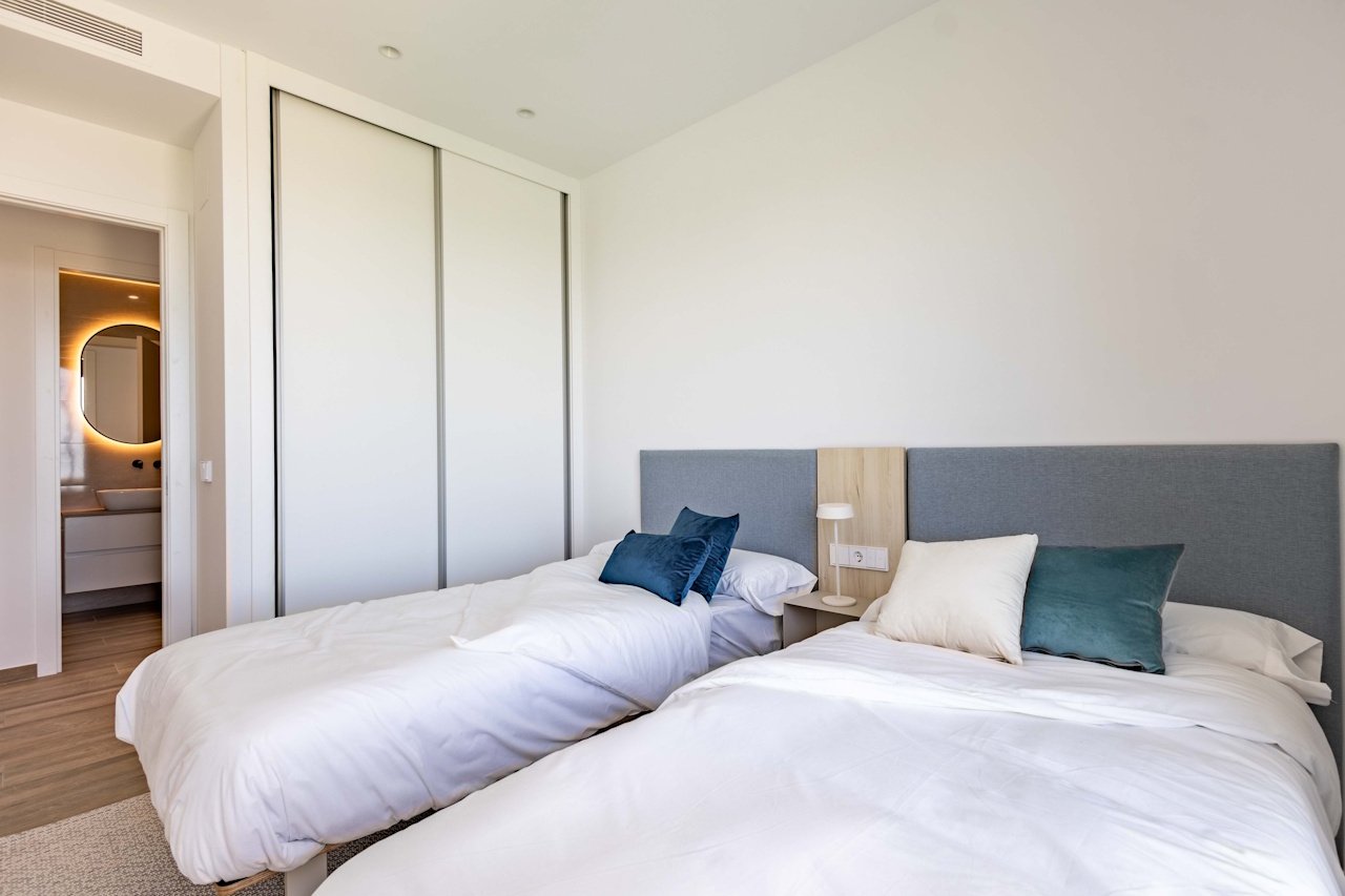 Eingeschossige Villen mit 3 Schlafzimmern, 2 Bädern, optionaler Dachterrasse, Klimaanlage, Meerblick, Kfz-Stellplatz und Privatpool - 23