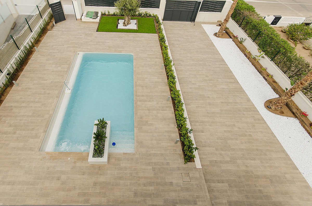 Exklusive Villen mit 3 - 4 Schlafzimmern, 3 Bädern, 1 Gäste-WC, Dachterrasse und Privatpool nur 600 m vom Strand - 6