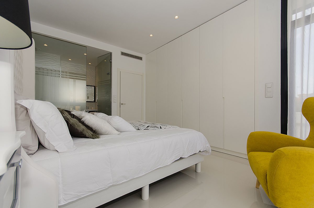Exklusive Villen mit 3 - 4 Schlafzimmern, 3 Bädern, 1 Gäste-WC, Dachterrasse und Privatpool nur 600 m vom Strand - 19