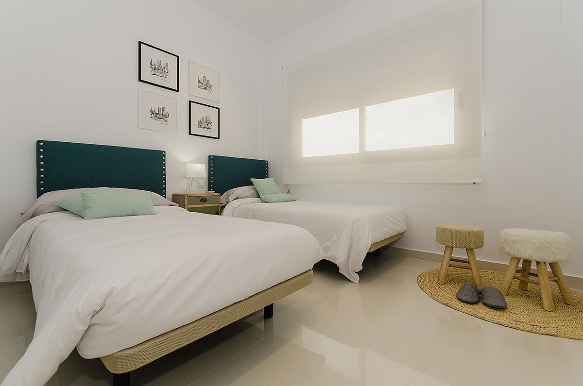 Exklusive Villen mit 3 - 4 Schlafzimmern, 3 Bädern, 1 Gäste-WC, Dachterrasse und Privatpool nur 600 m vom Strand - 25