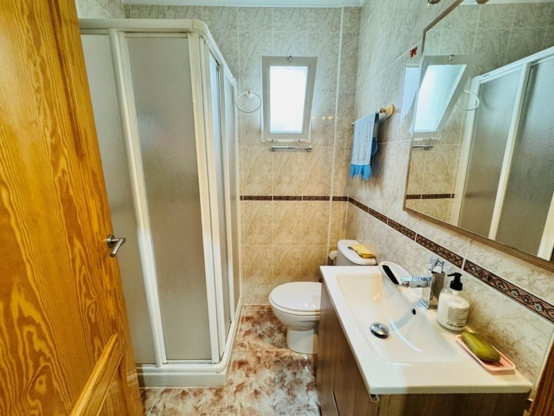 Appartement mit 2 Schlafzimmern, 2 Bädern und Tiefgaragenstellplatz nur 200 m vom Strand - 8