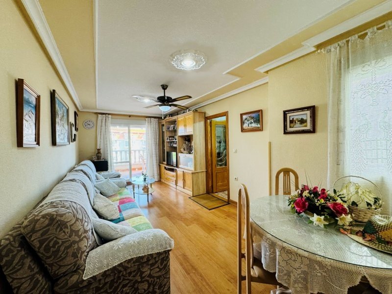 Appartement mit 2 Schlafzimmern, 2 Bädern und Tiefgaragenstellplatz nur 200 m vom Strand - 2