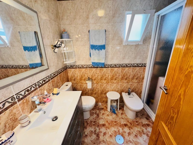 Appartement mit 2 Schlafzimmern, 2 Bädern und Tiefgaragenstellplatz nur 200 m vom Strand - 10