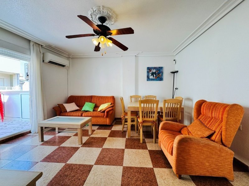 Penthouse-Wohnung mit 2 Schlafzimmern und 1 Bad nur 200 m vom Strand - 14