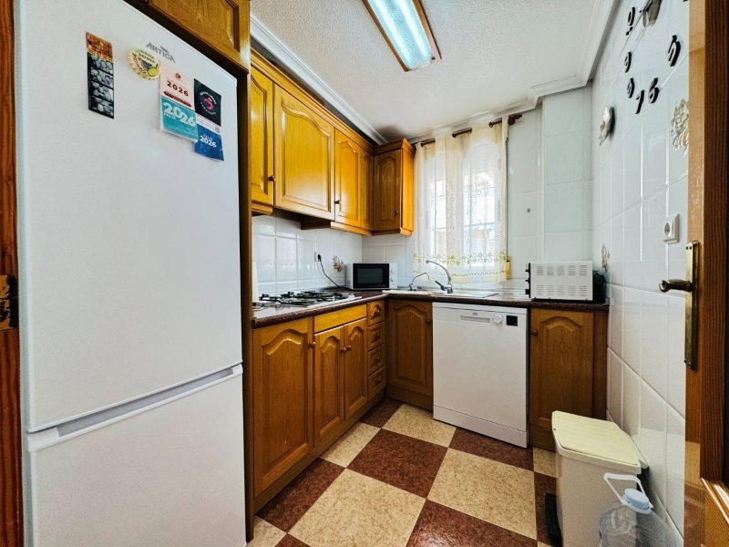 Penthouse-Wohnung mit 2 Schlafzimmern und 1 Bad nur 200 m vom Strand - 11