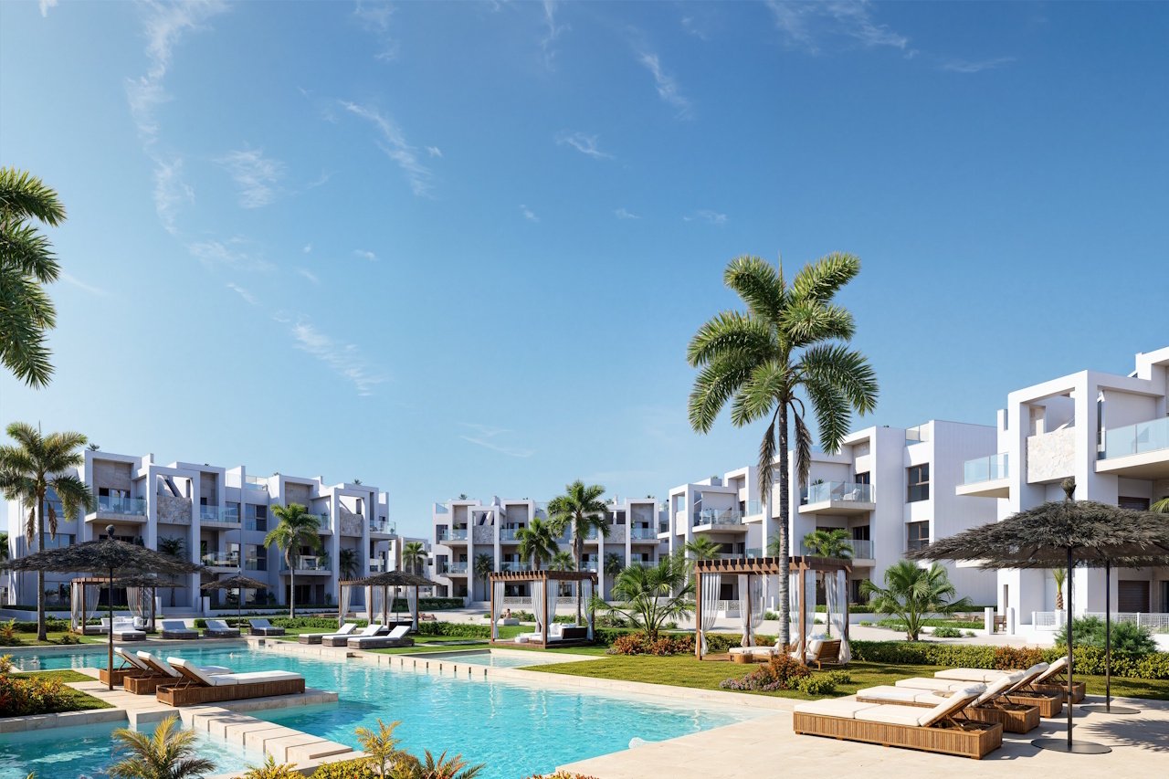 Penthouse-Wohnungen mit 2 Schlafzimmern, Tiefgaragenstellplatz und Gemeinschaftspool in einer wunderschönen Golfanlage und nur 500 m vom Strand - 2