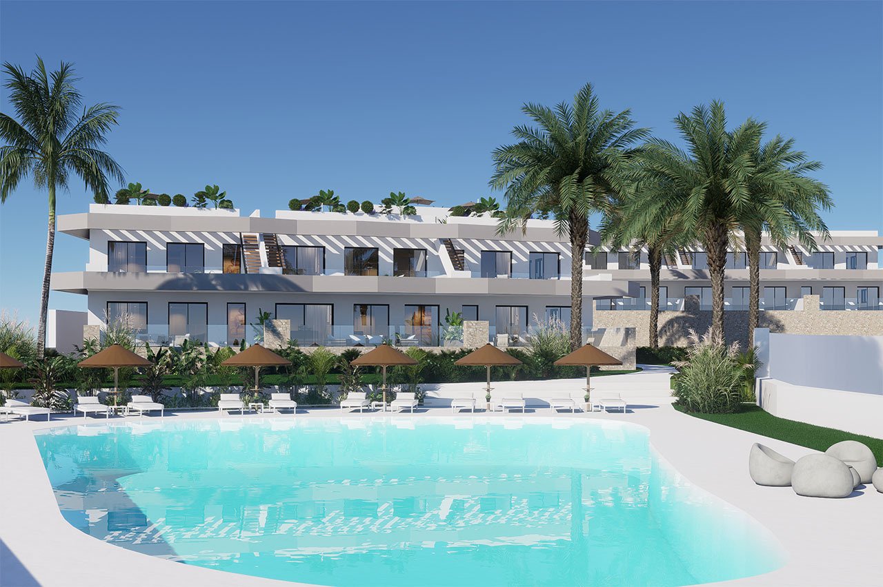 Erdgeschoss-Wohnungen mit 3 Schlafzimmern, 2 Bädern, großer Terrasse, Gemeinschaftspool und Meerblick - 3