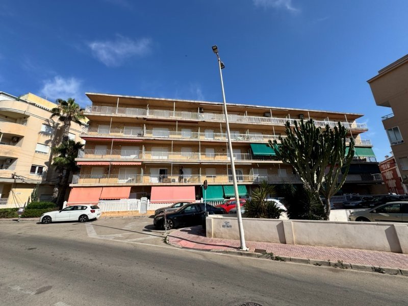 Komplett renovierte Wohnung mit 2 Schlafzimmern und 1 Bad nur 100 m vom Strand - 32