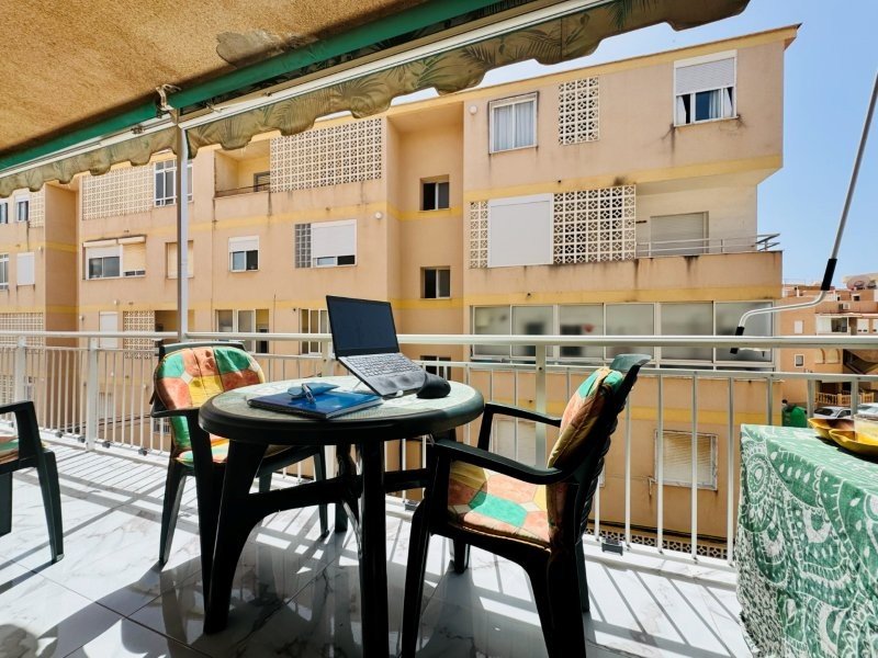 Komplett renovierte Wohnung mit 2 Schlafzimmern und 1 Bad nur 100 m vom Strand - 23