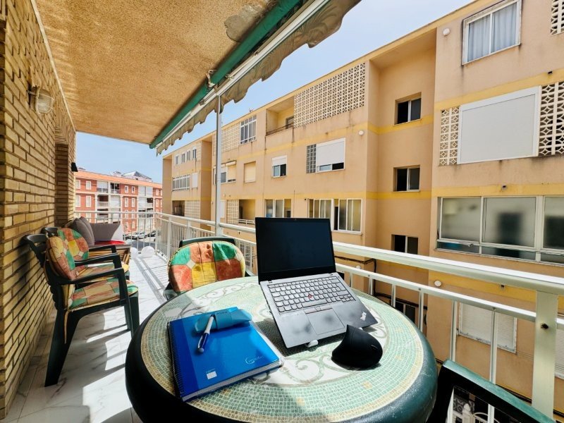 Komplett renovierte Wohnung mit 2 Schlafzimmern und 1 Bad nur 100 m vom Strand - 25