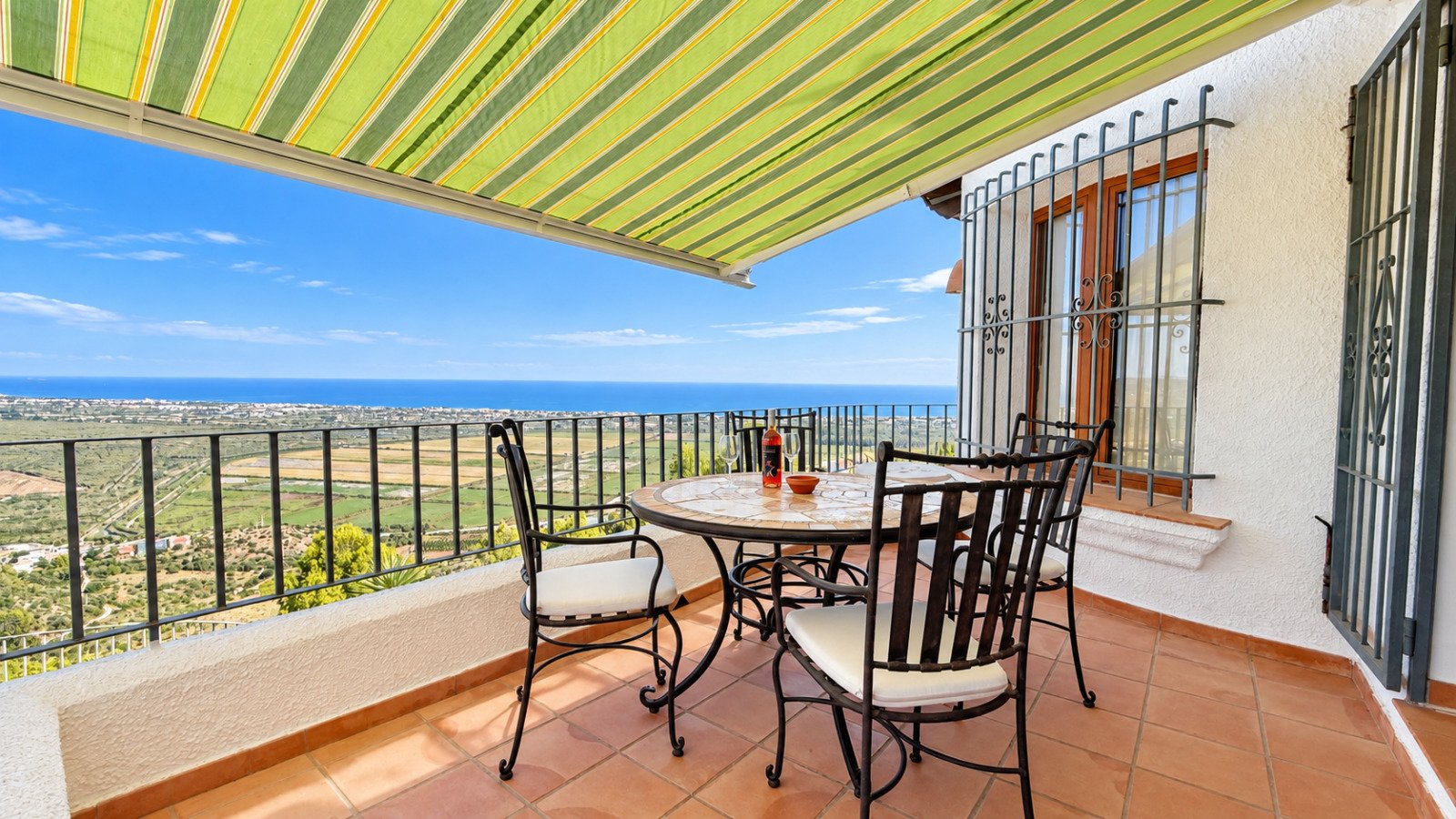 Wunderschön gelegene Villa mit unverbaubarem Meer- und Panoramablick in Monte Pego - 2