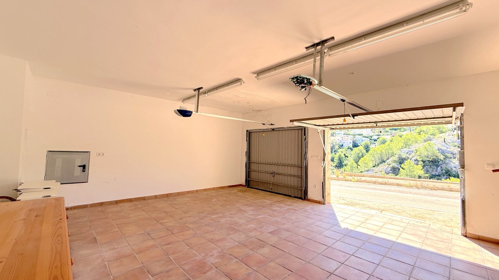 Sehr schöne, uneinsehbare Villa mit herrlicher Fernsicht und vielen Extras und mit Vermietungslizenz - 37