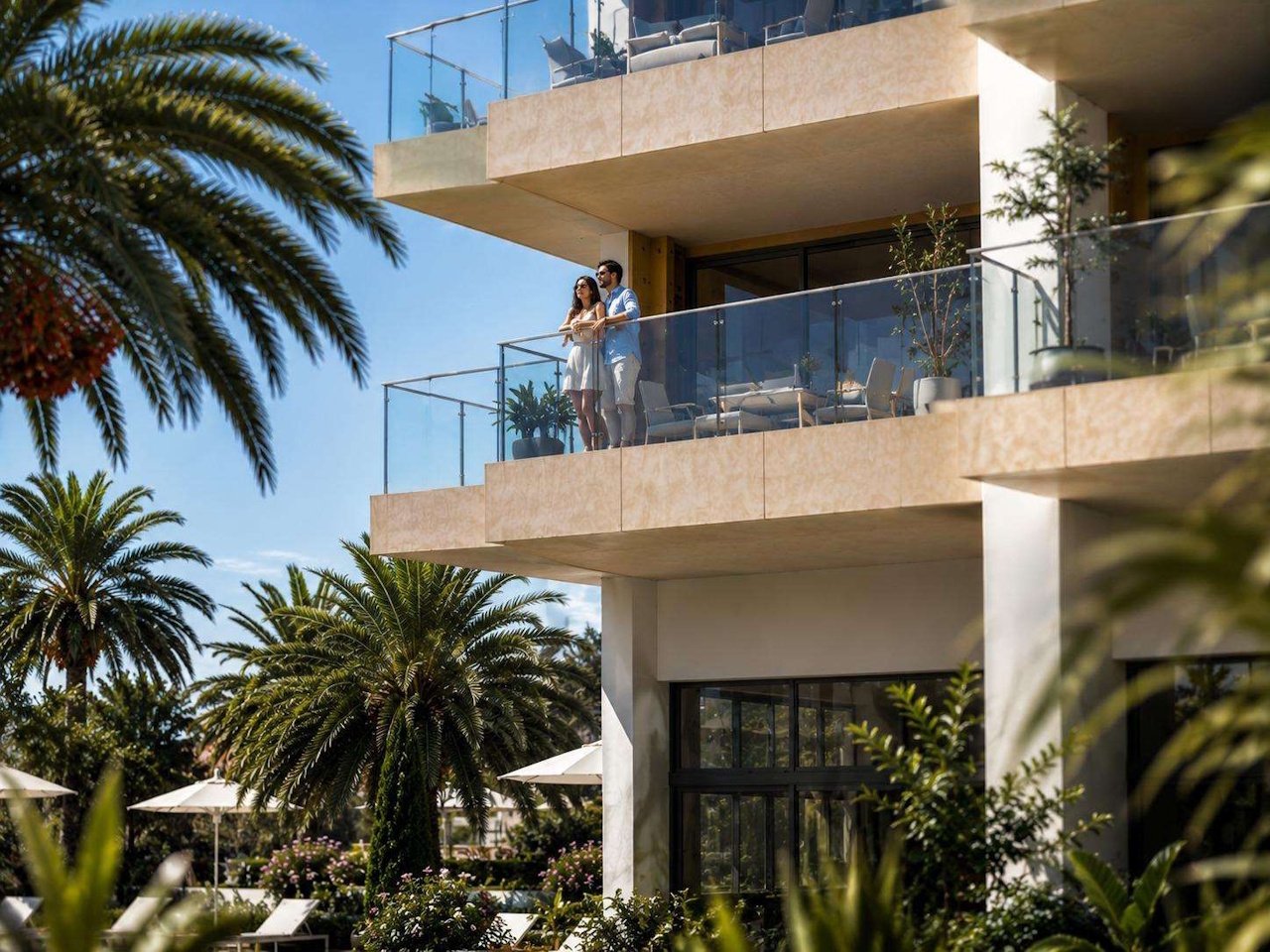 Appartements mit 2 Schlafzimmern, Klimaanlage, Fußbodenheizung in Bädern, Tiefgaragenstellplatz und Gemeinschaftspool nur 650 m vom Strand - 4