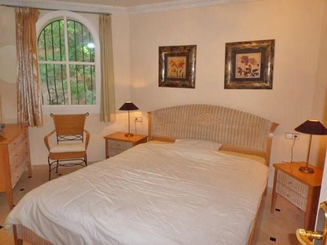 Fantastische Villa mit Meerblick, 5 Schlafzimmern, 4 Bädern, Privatpool und Garage - 18