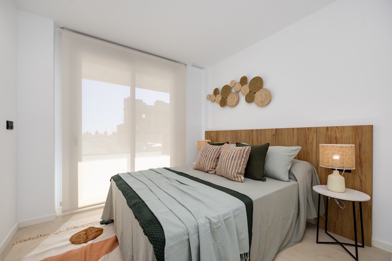 Wohnungen mit 2 Schlafzimmern, 2 Bädern, Tiefgaragenstellplatz und Gemeinschaftspool auf dem La Serena-Golfplatz - 17