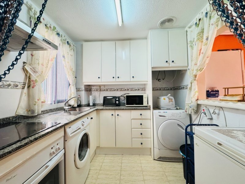 Appartement mit 2 Schlafzimmern und 1 Bad im Zentrum von La Mata nur 100 m vom Strand entfernt - 5