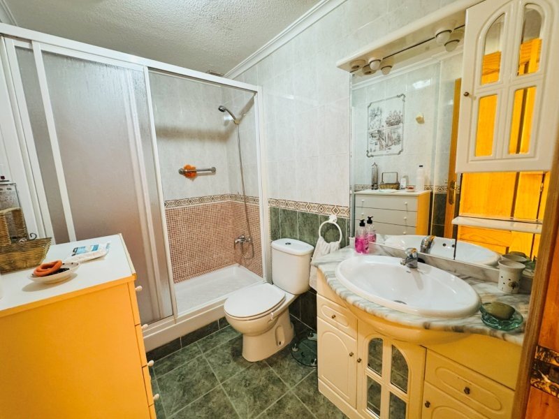 Appartement mit 2 Schlafzimmern und 1 Bad im Zentrum von La Mata nur 100 m vom Strand entfernt - 7
