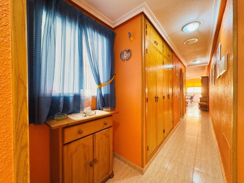 Appartement mit 2 Schlafzimmern und 1 Bad im Zentrum von La Mata nur 100 m vom Strand entfernt - 9