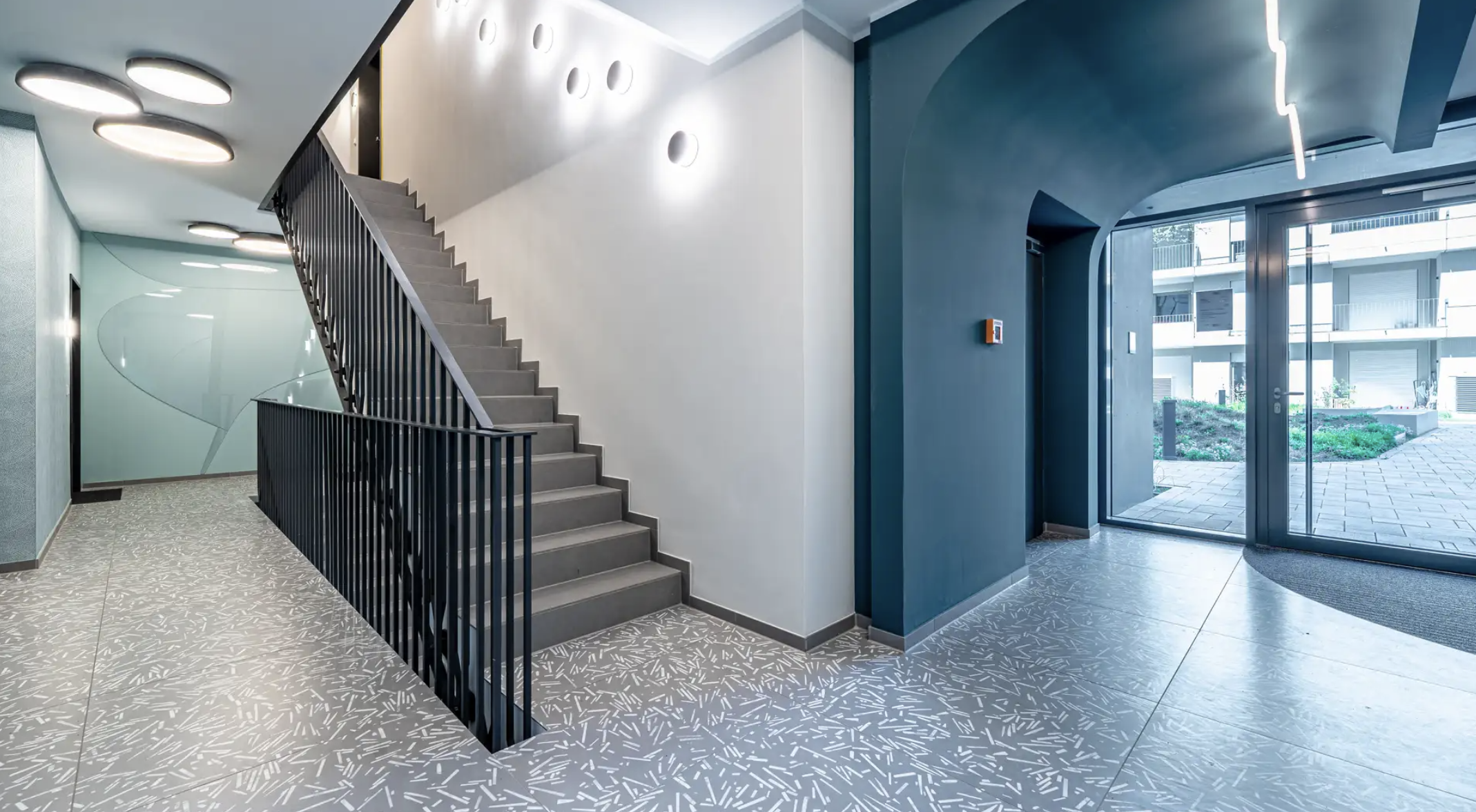 Modernes Wohnen am Wasser - 4-Zimmer-Wohnung mit Südterrasse und Privatgarten - 3