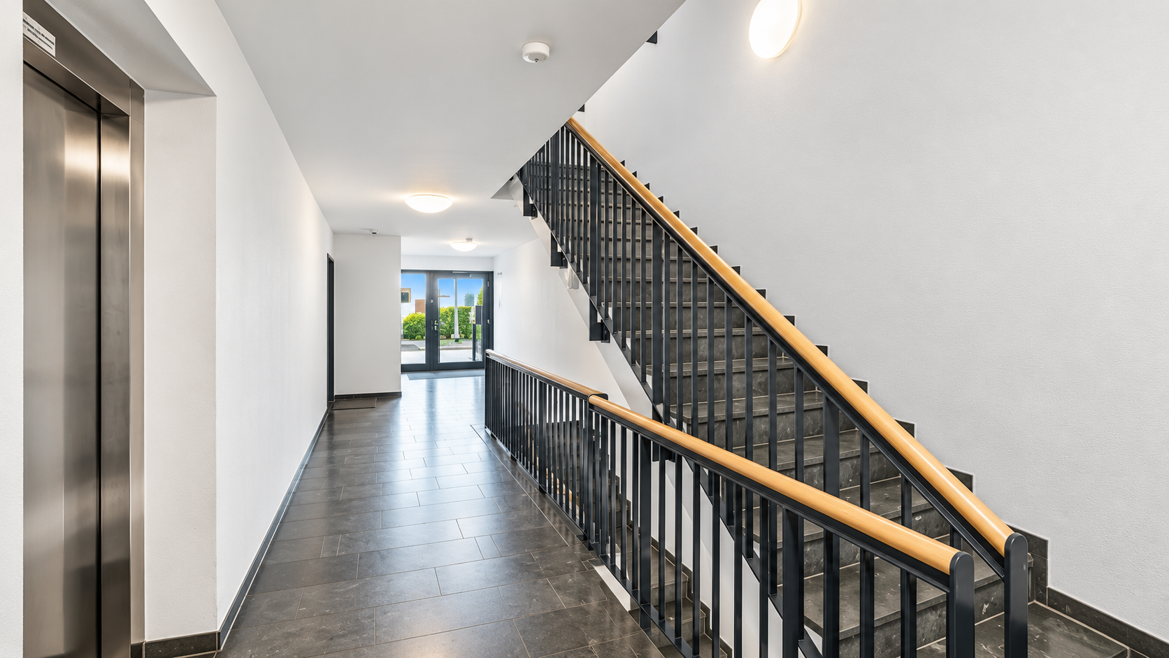 Stilvolles Wohnen im Grünen - Großzügige 3-Zimmer-Wohnung in Düsseldorf - 11