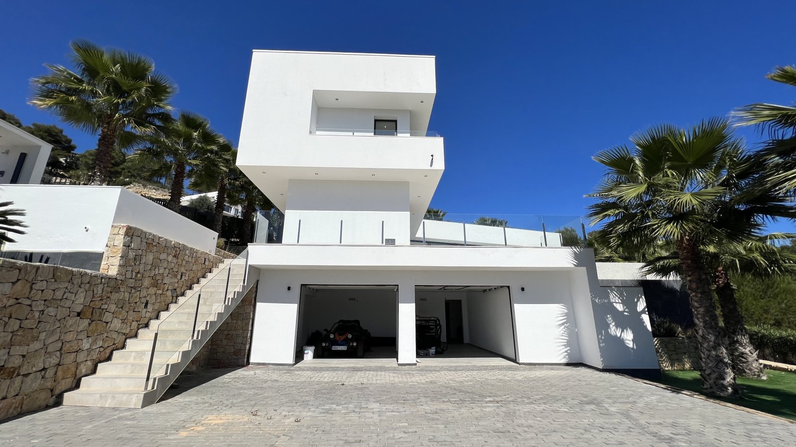 Moderne, aufregende Architektur-Villa in exponierter Lage von Javea mit Vermietungslizenz - 22
