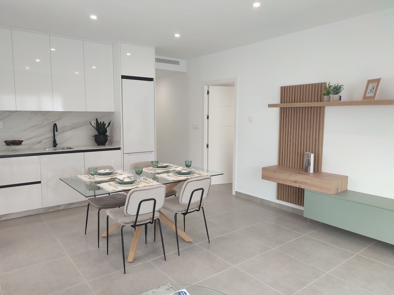 Wunderschöne Villen mit 3 Schlafzimmern, 2 Bädern, Dachterrasse und Privatpool - 9