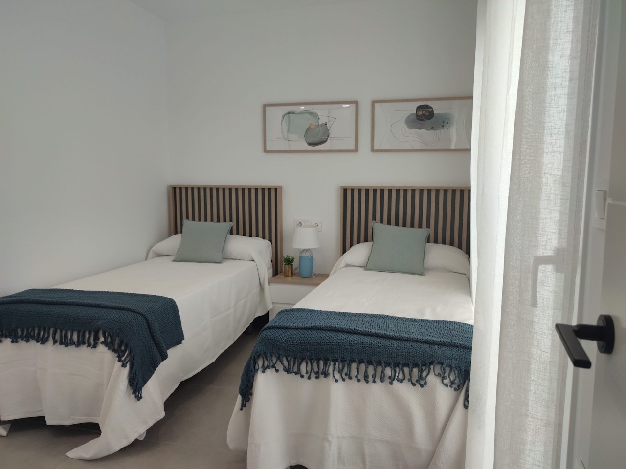 Wunderschöne Villen mit 3 Schlafzimmern, 2 Bädern, Dachterrasse und Privatpool - 18