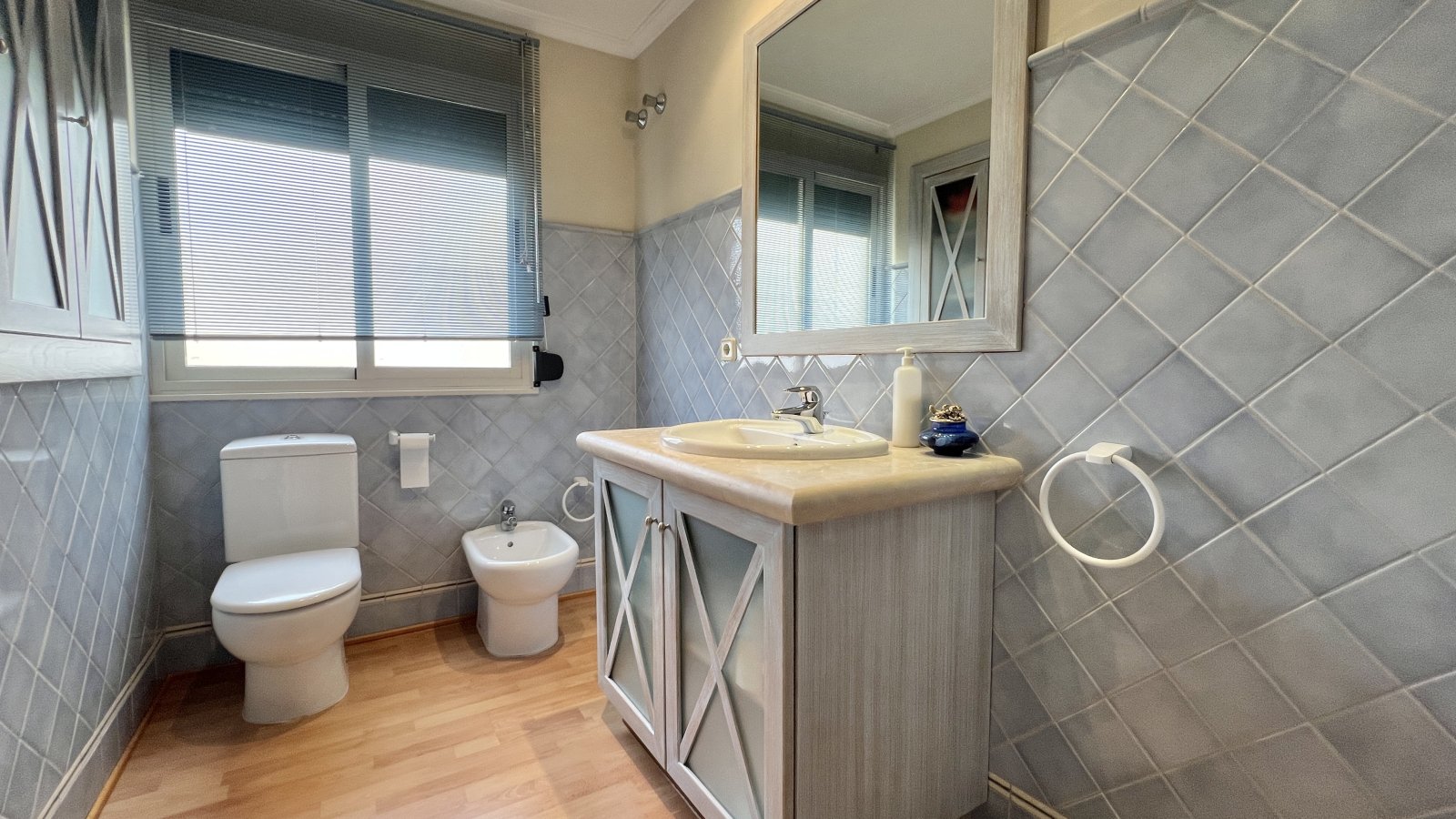 Exklusives Duplex-Penthouse mit 4 Schlafzimmern und privatem Pool auf der Dachterrasse - 19