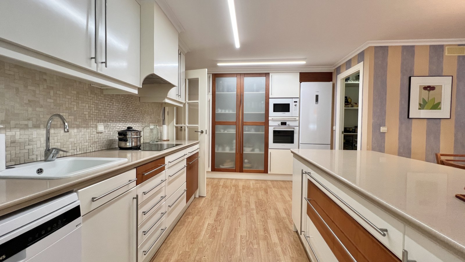 Exklusives Duplex-Penthouse mit 4 Schlafzimmern und privatem Pool auf der Dachterrasse - 8