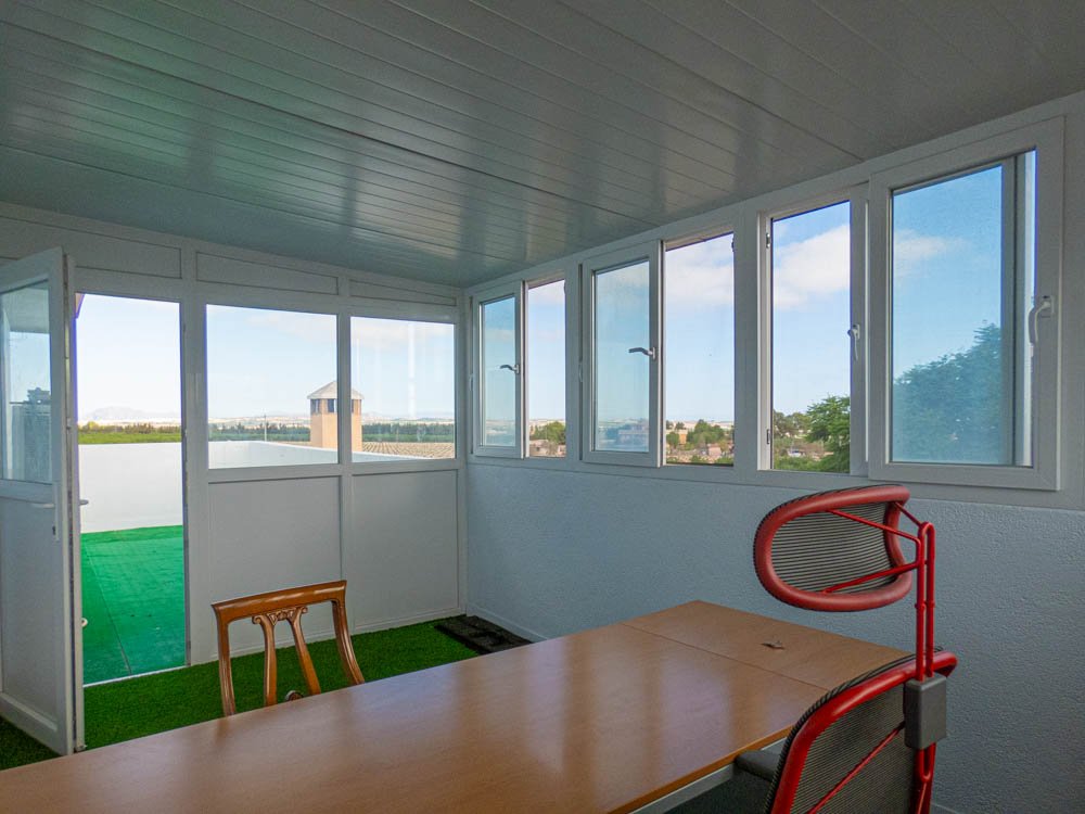 Wunderschöne renovierte Landhaus-Villa mit 7 Schlafzimmern, 7 Bädern, Klimaanlage, Zentralheizung, Doppelgarage und beheizbarem Privatpool - 45