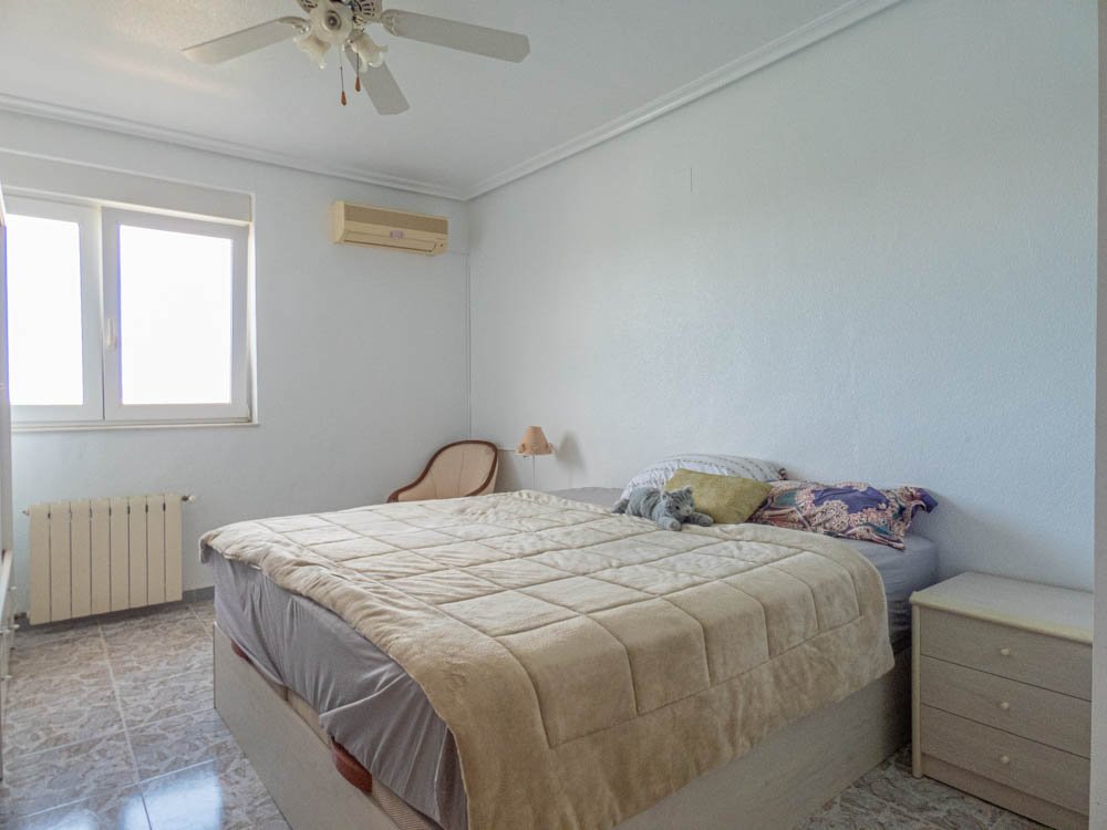 Wunderschöne renovierte Landhaus-Villa mit 7 Schlafzimmern, 7 Bädern, Klimaanlage, Zentralheizung, Doppelgarage und beheizbarem Privatpool - 32