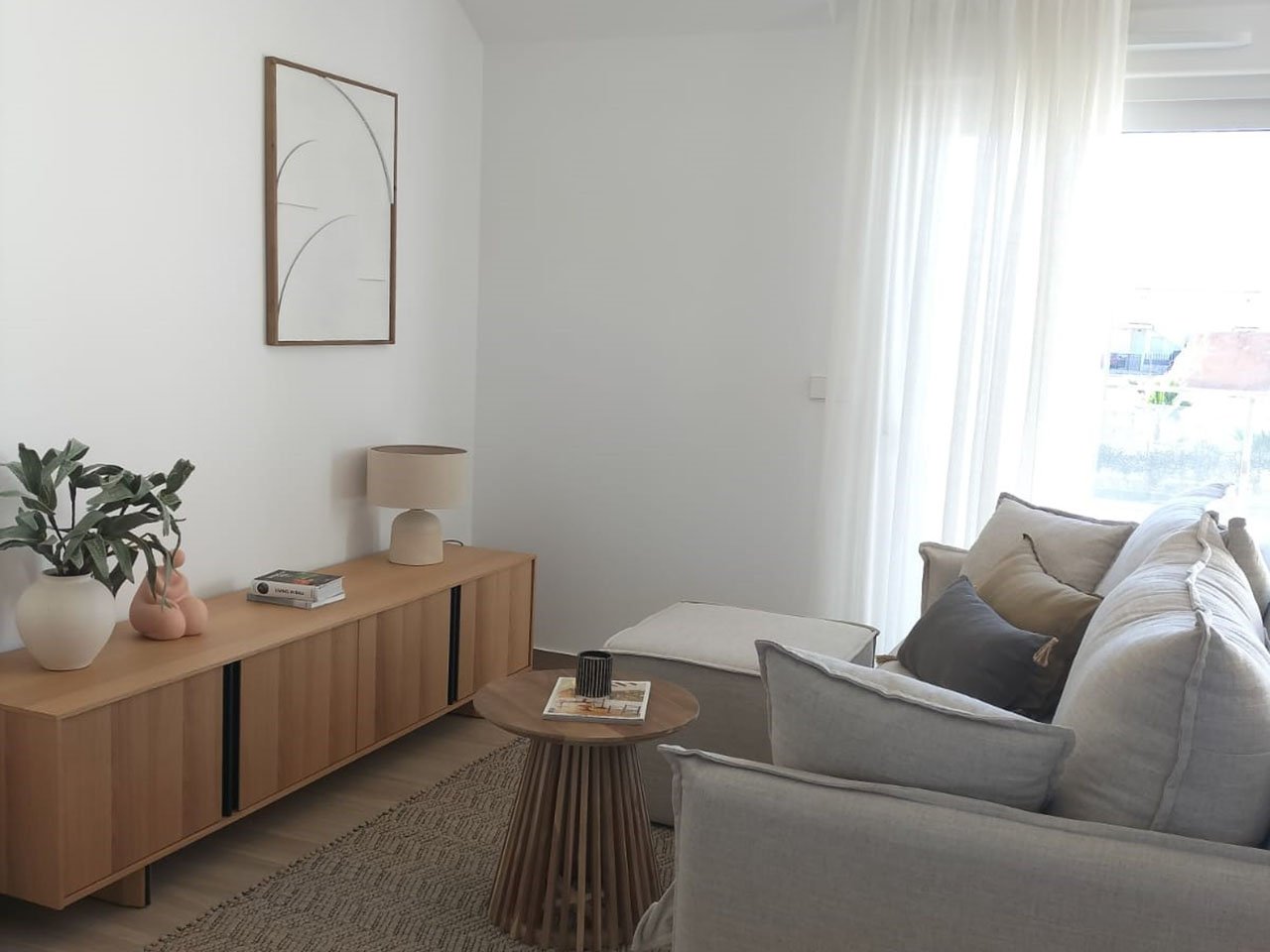 Moderne und komfortable Reihenhäuser mit 2 Schlafzimmern, 2 Bädern und Gemeinschaftspool in Golfanlage - 5