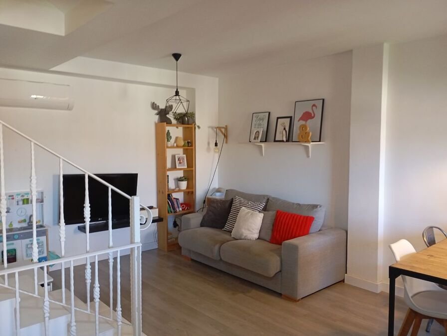 Reihenhaus mit 2 Schlafzimmern, 2 Bädern, Gäste-WC, Dachterrasse, Tiefgaragenstellplatz und Gemeinschaftspool - 3