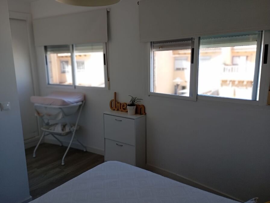 Reihenhaus mit 2 Schlafzimmern, 2 Bädern, Gäste-WC, Dachterrasse, Tiefgaragenstellplatz und Gemeinschaftspool - 22