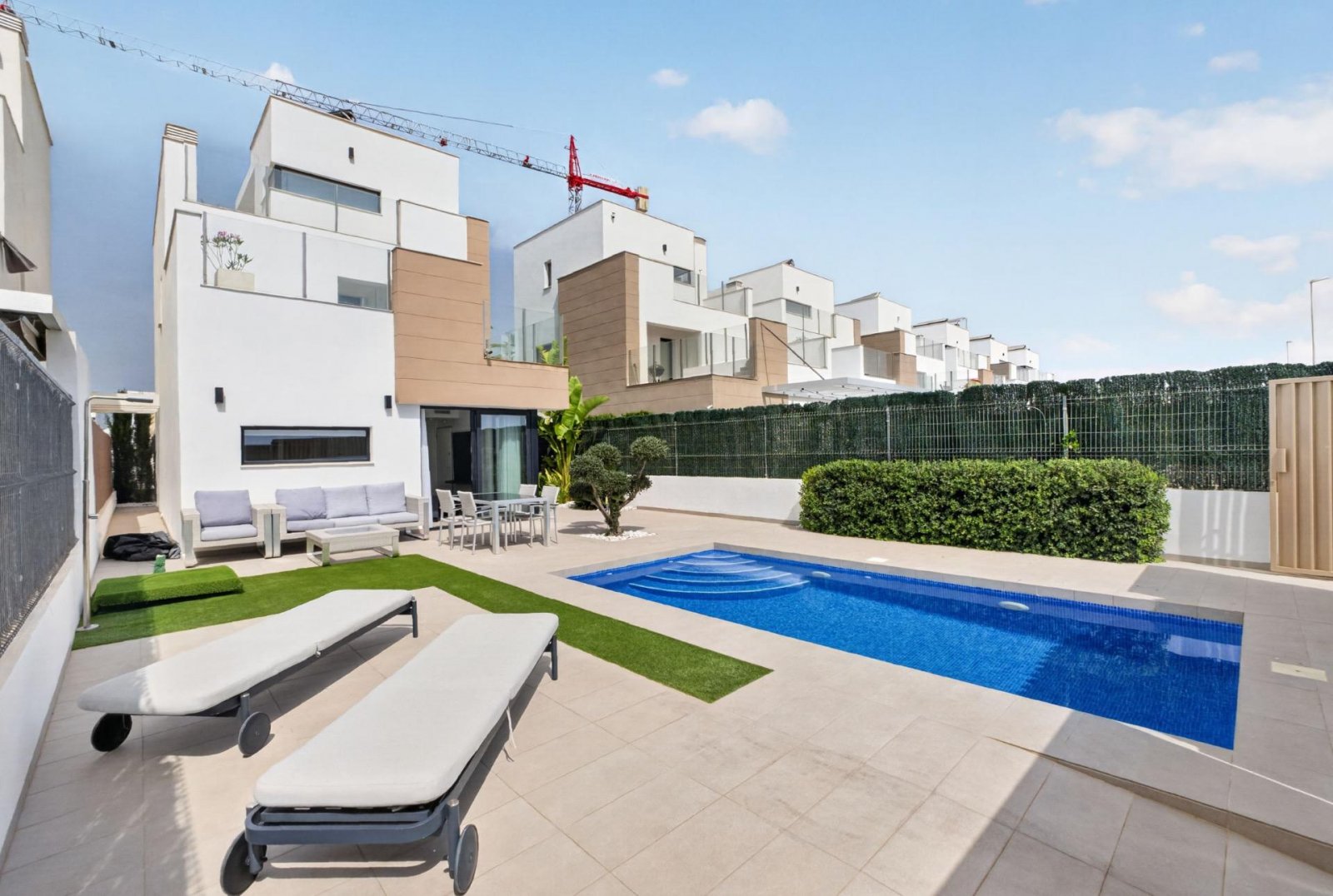 Moderne freistehende Villa mit 3 Schlafzimmern, 2 Bädern, Gäste-WC und privatem Pool in El Raso - 3