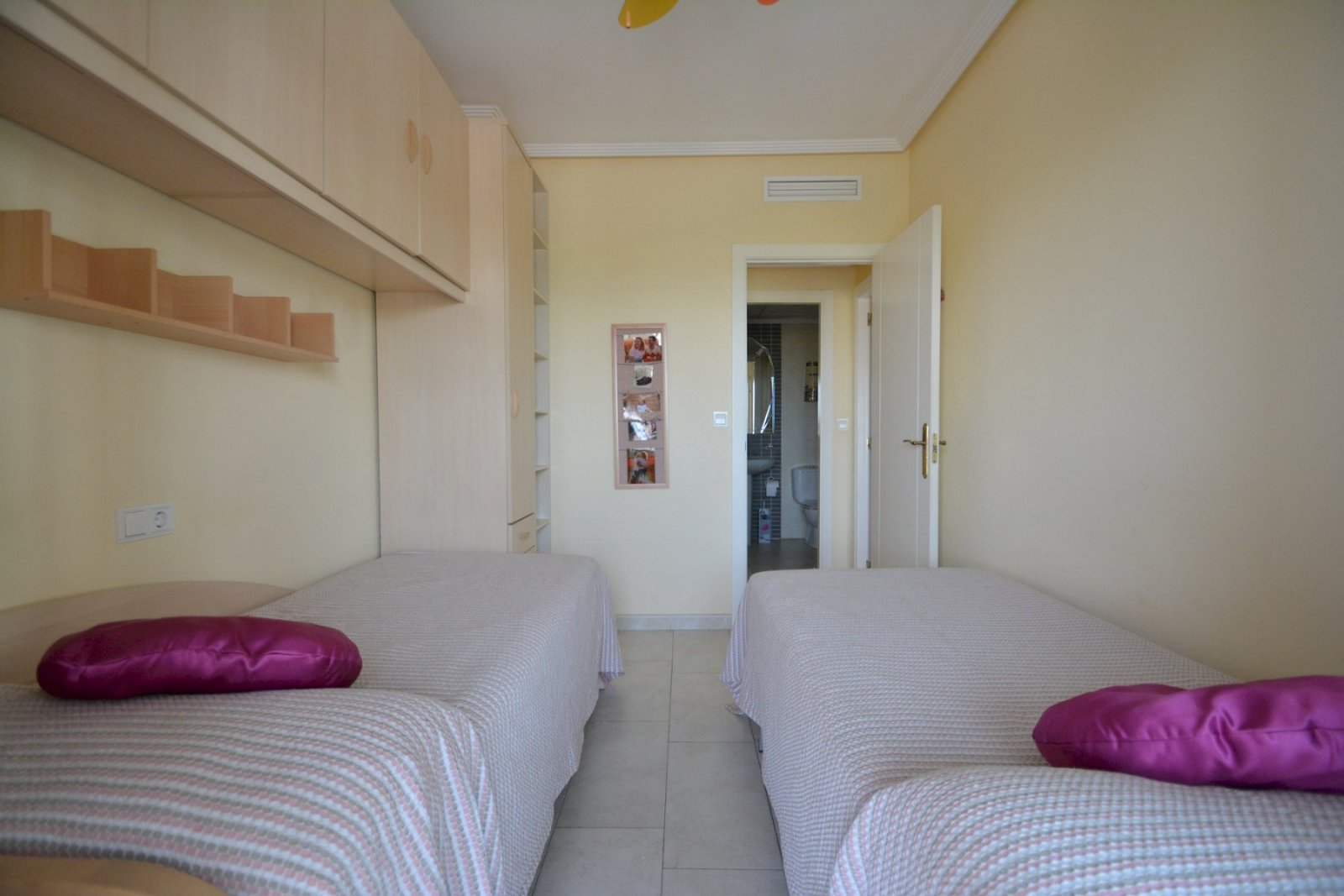 Wohnung mit 2 Schlafzimmern, 1 Badezimmer, Parkplatz und Gemeinschaftspool - 18