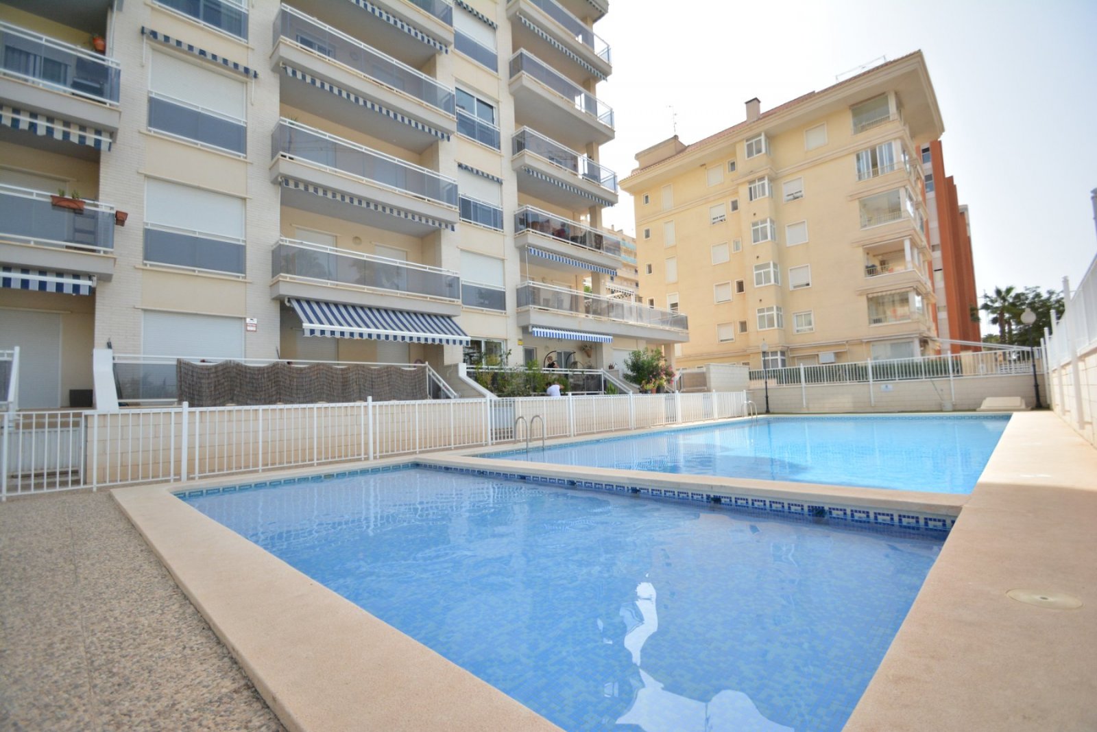 Wohnung mit 2 Schlafzimmern, 1 Badezimmer, Parkplatz und Gemeinschaftspool - 30
