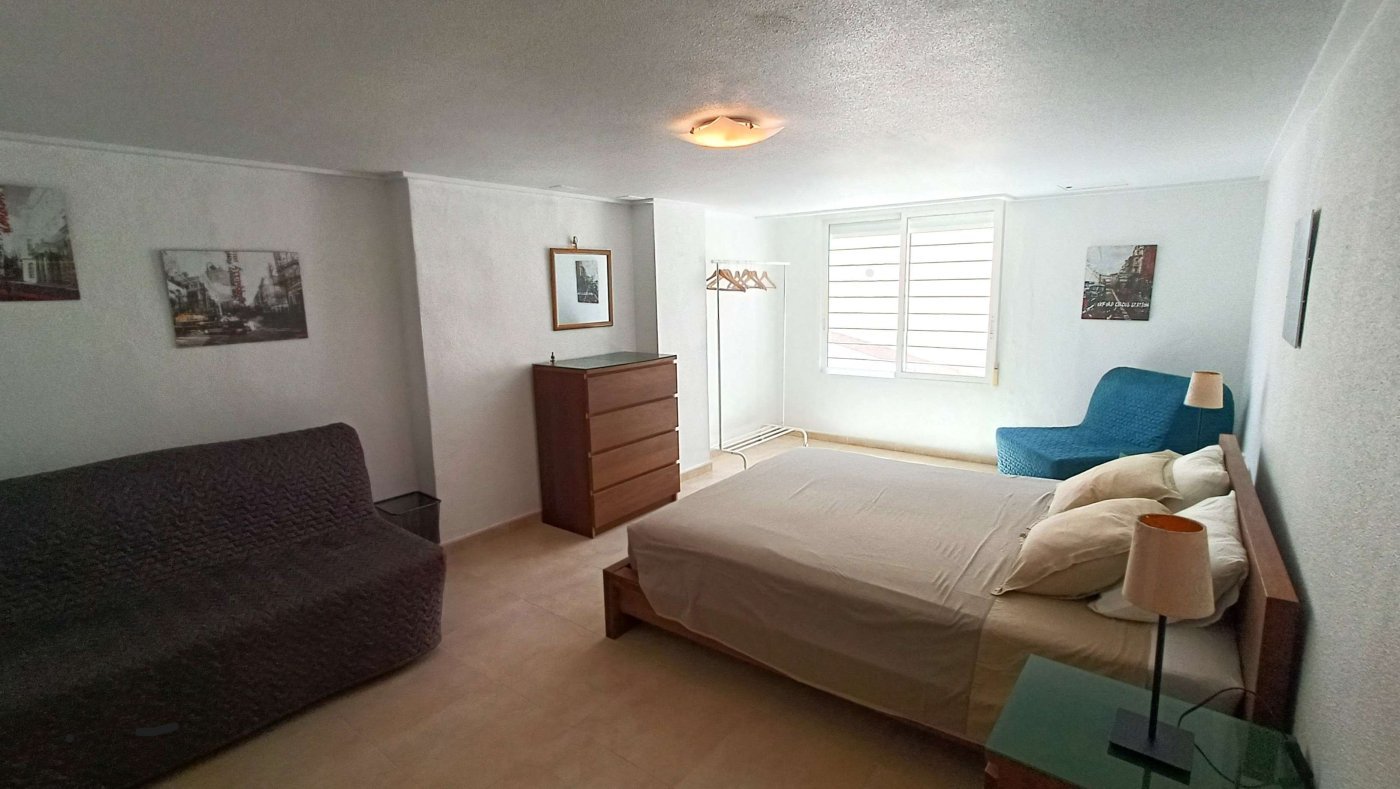 Wunderschöne Quattrovilla mit 3 Schlafzimmern, 2 Bädern, großer Dachterrasse, Keller und Garage im La Finca Golf and Spa Resort - 26