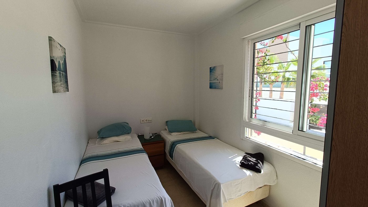 Wunderschöne Quattrovilla mit 3 Schlafzimmern, 2 Bädern, großer Dachterrasse, Keller und Garage im La Finca Golf and Spa Resort - 11
